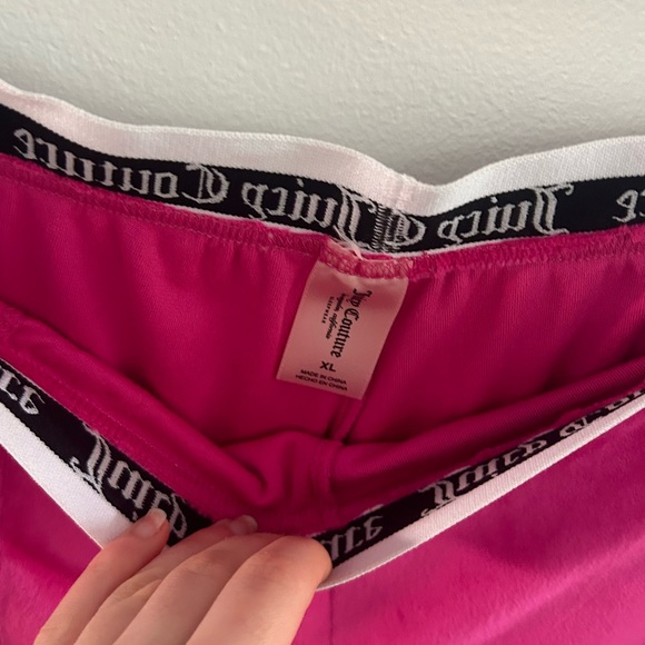 Juicy Couture velour tracksuit - Picture 9 of 11